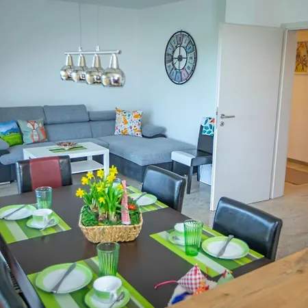 Fuchsbau Erdgeschoss By Interhome Lejlighed Burtenbach