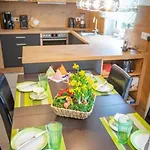 Fuchsbau Erdgeschoss By Interhome * Burtenbach